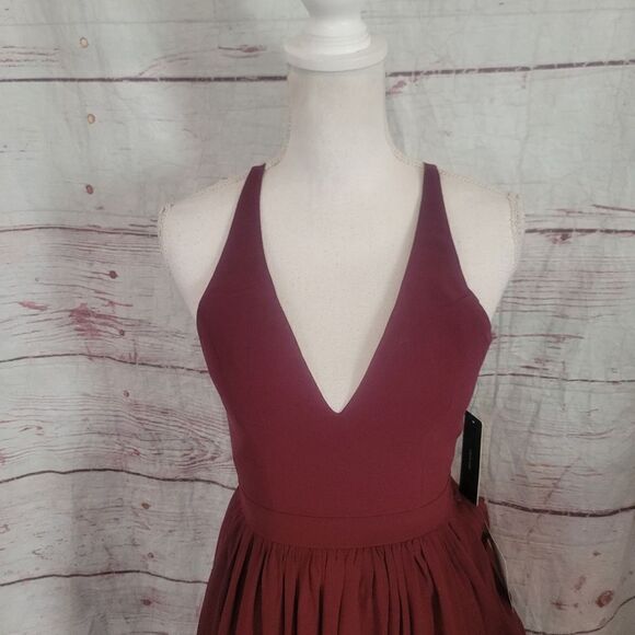 Lulus Love Spell Burgundy Lace Back Maxi Dress Size XS NWT - Picture 6 of 8